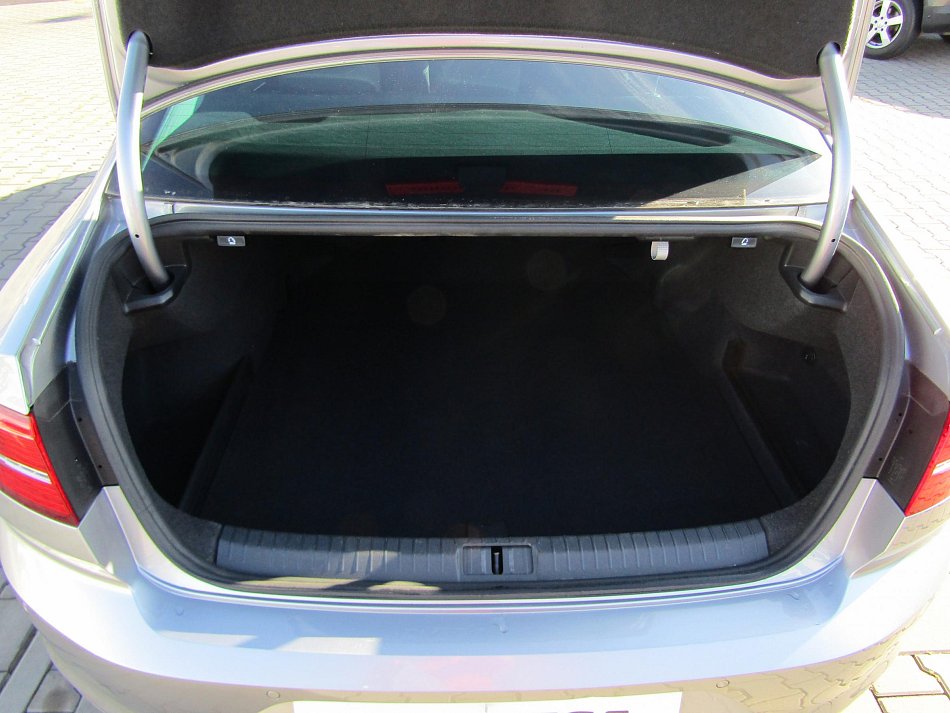 Volkswagen Passat 1.6 TDi Comfortline