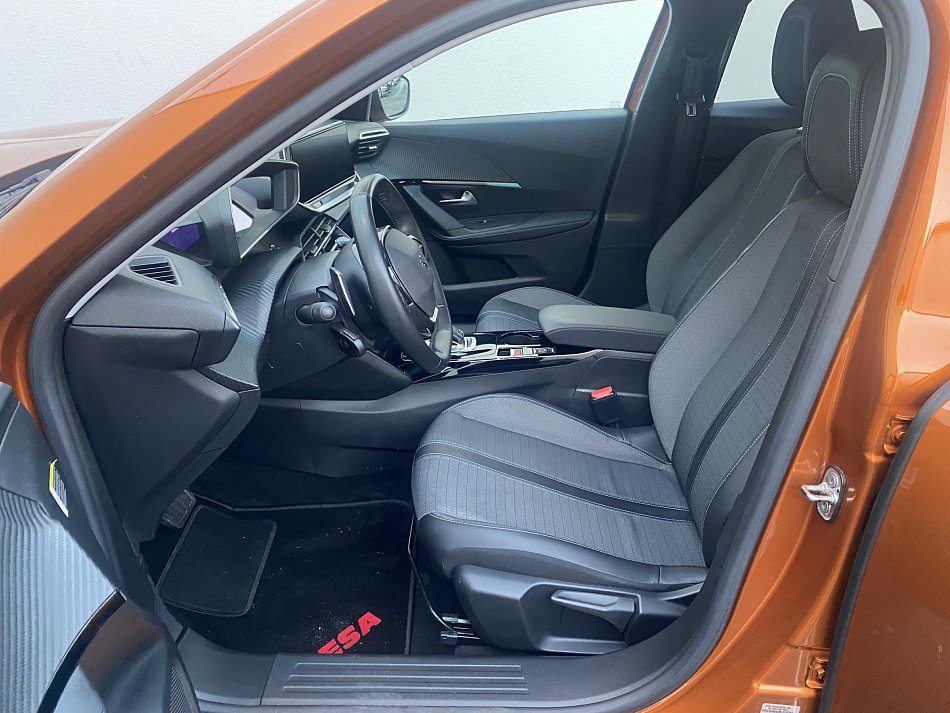 Peugeot 2008 1.2PT Allure