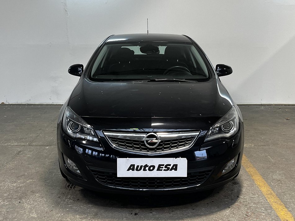Opel Astra 1.6T Sport