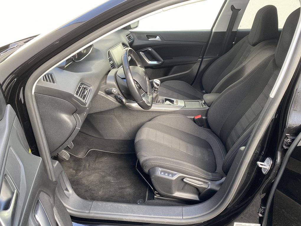 Peugeot 308 1.6 HDi Allure