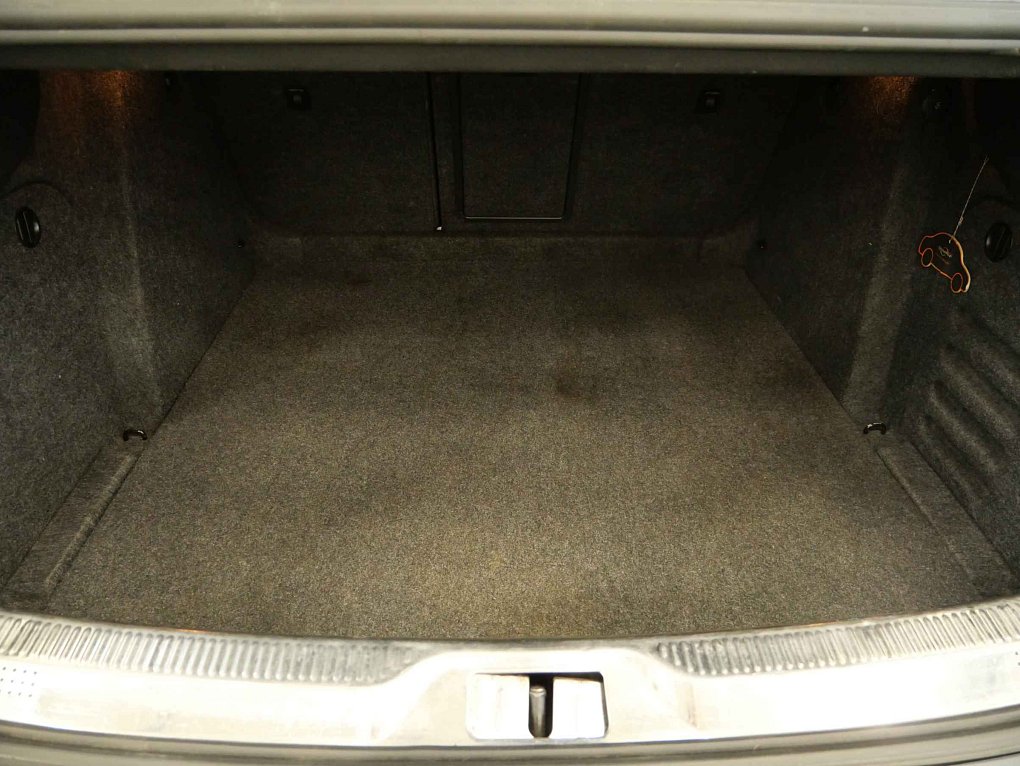 Škoda Superb II 2.0 TDi 