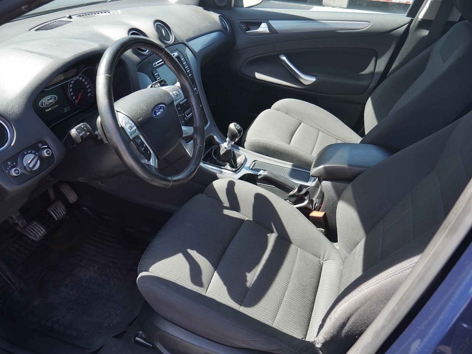 Ford Mondeo 2.0TDCi 