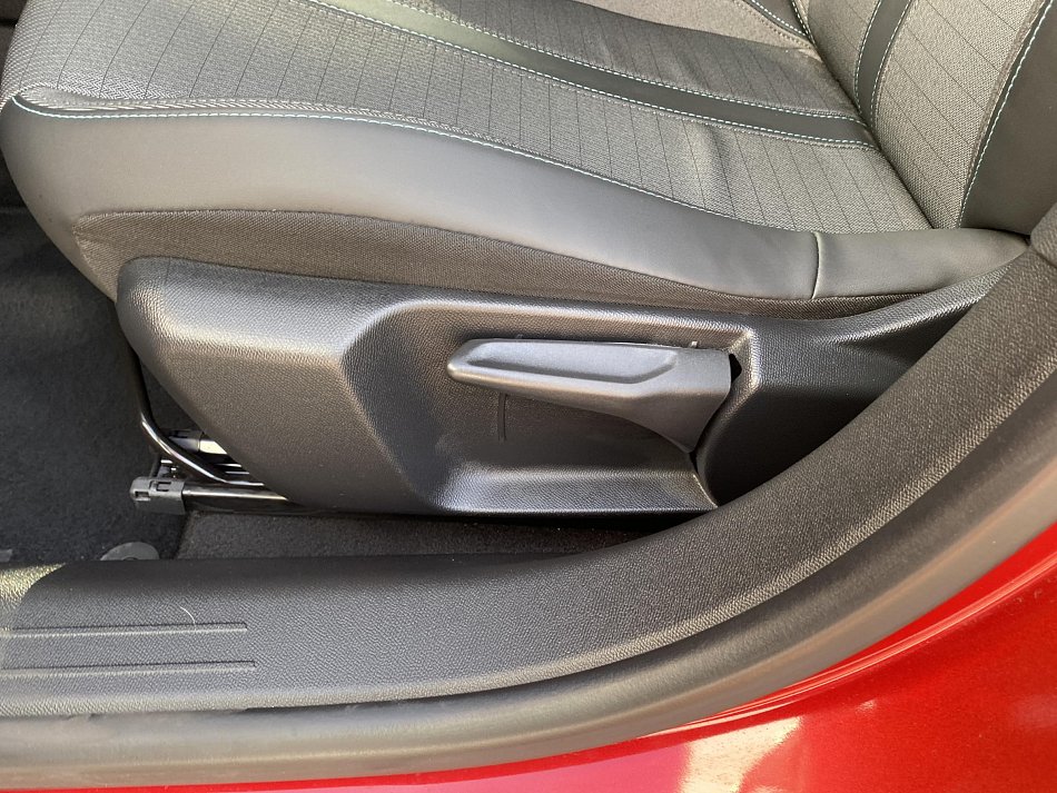 Peugeot 208 1.2 PT Allure