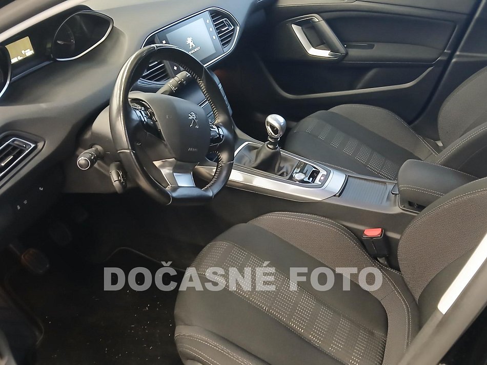 Peugeot 308 1.6 HDi 