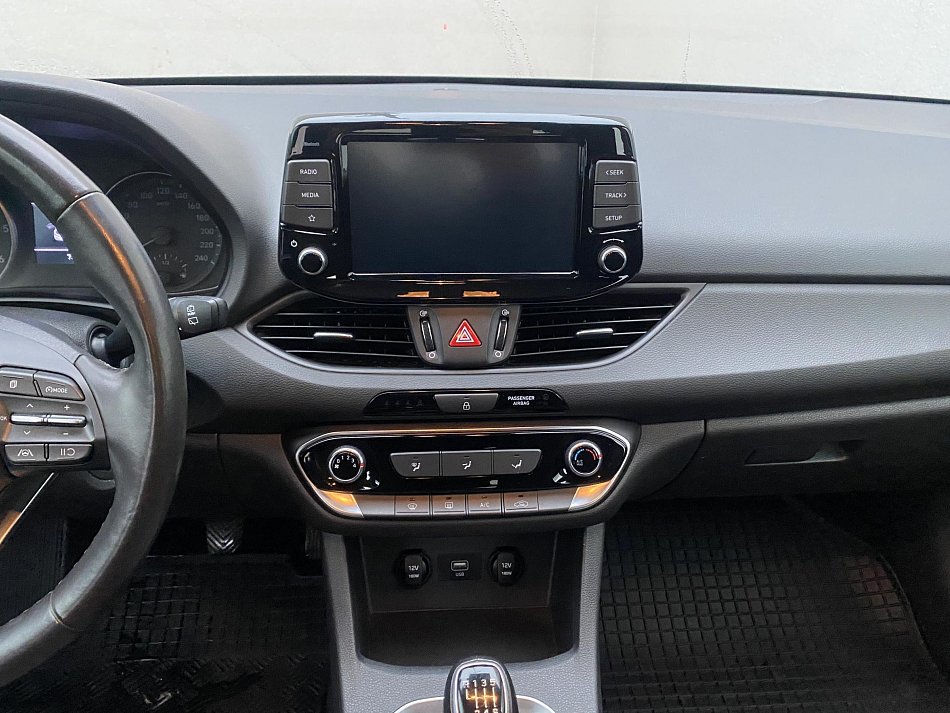 Hyundai I30 1.6 CRDi Trikolor Comfort