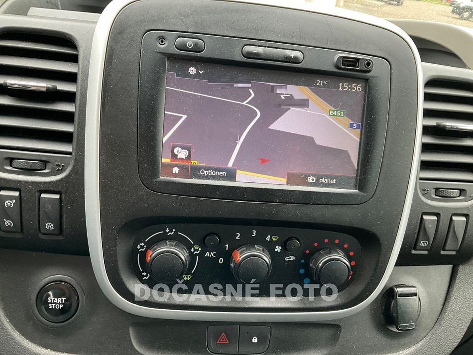 Nissan NV300 1.6dCi  L2H1 8míst
