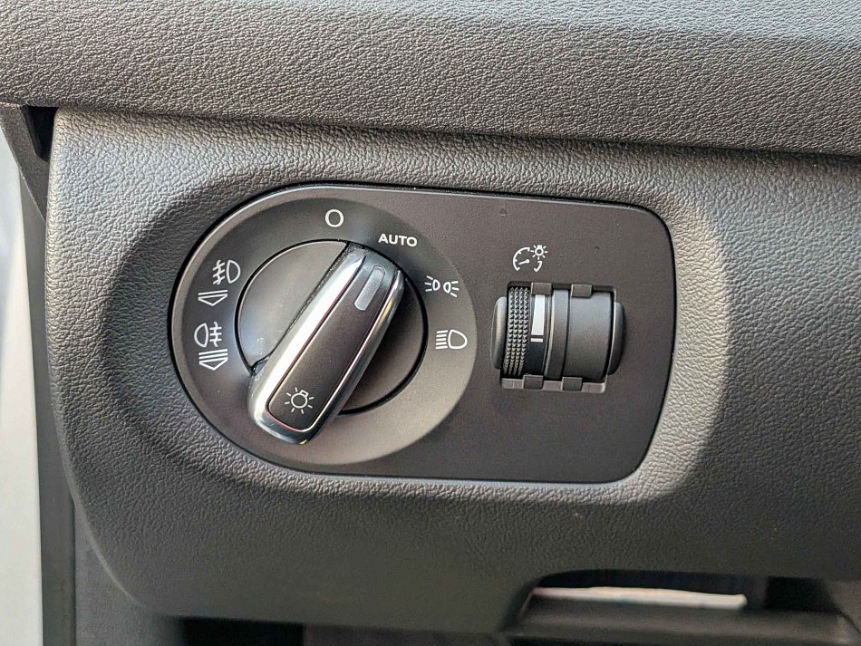 Audi A3 1.6i 
