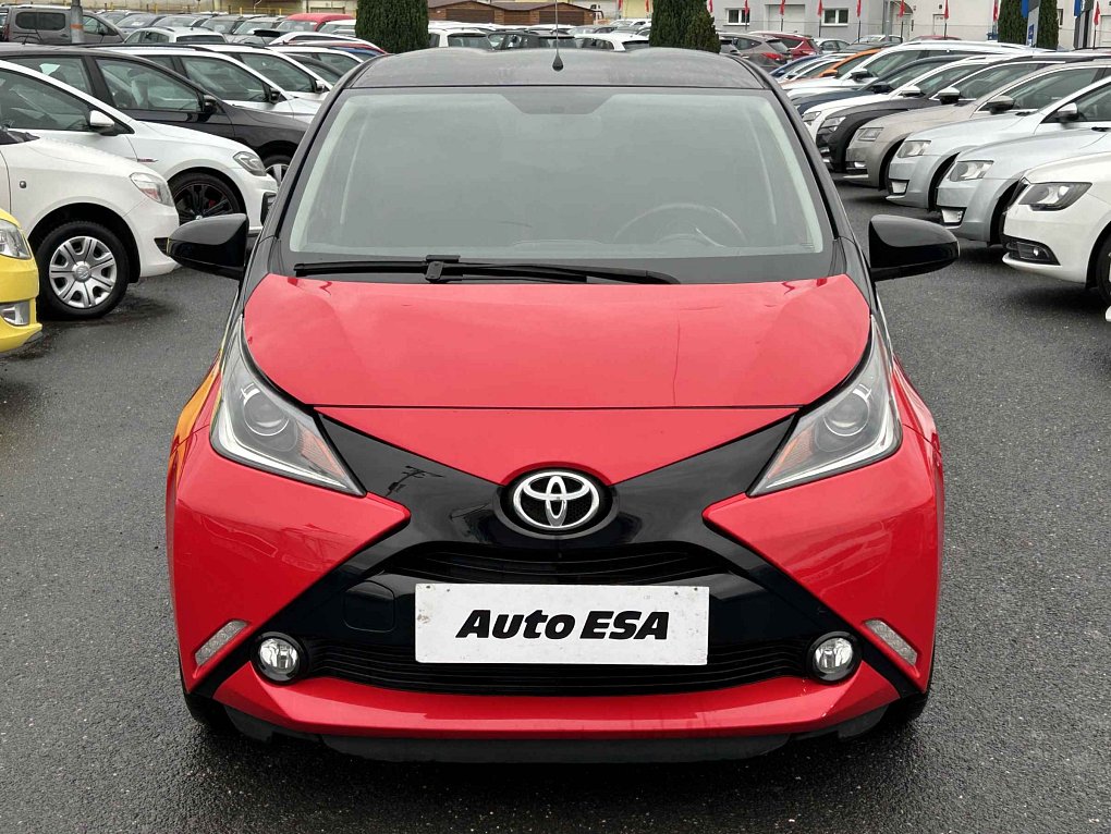 Toyota Aygo 1.0i 
