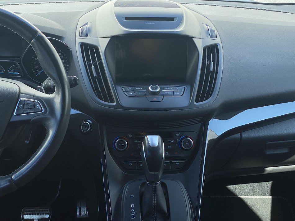 Ford Kuga 1.5EB ST-Line AWD