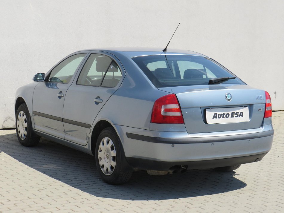 Škoda Octavia II 2.0FSi Ambiente