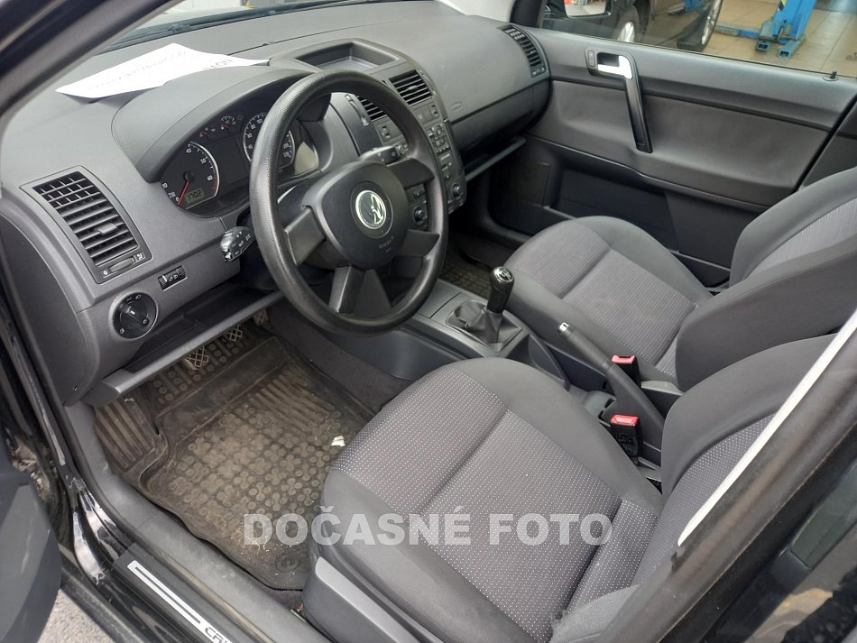 Volkswagen Polo 1.4i 