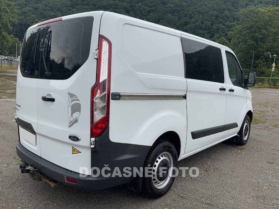 Ford Transit Custom 2.2TDCi  6míst