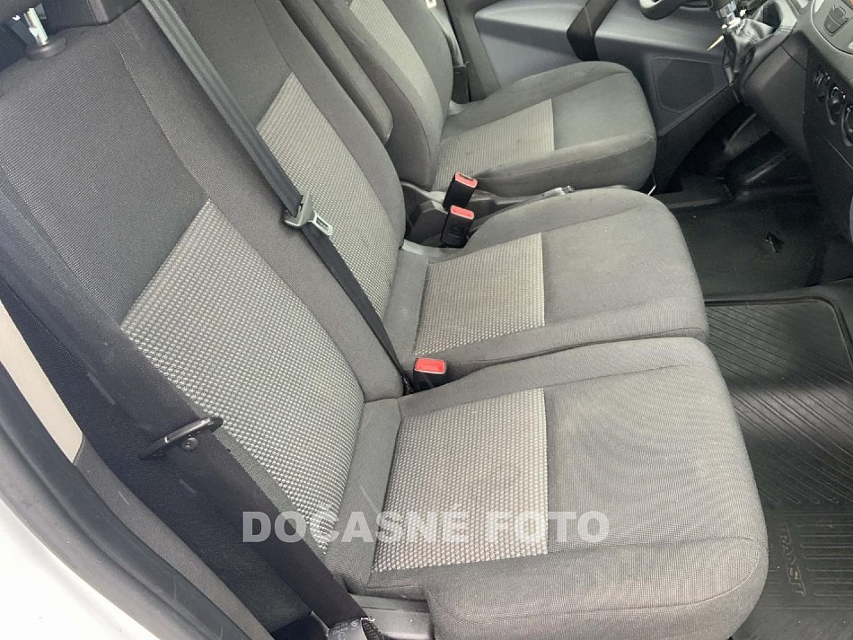 Ford Transit Custom 2.2TDCi  6míst