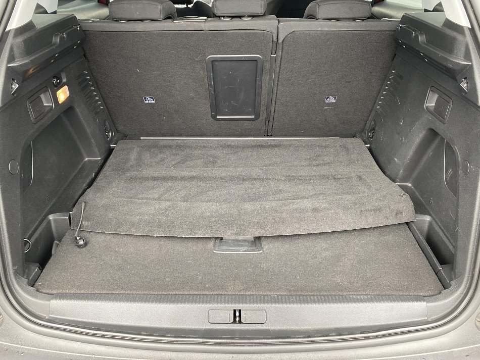 Peugeot 3008 1.2PT 