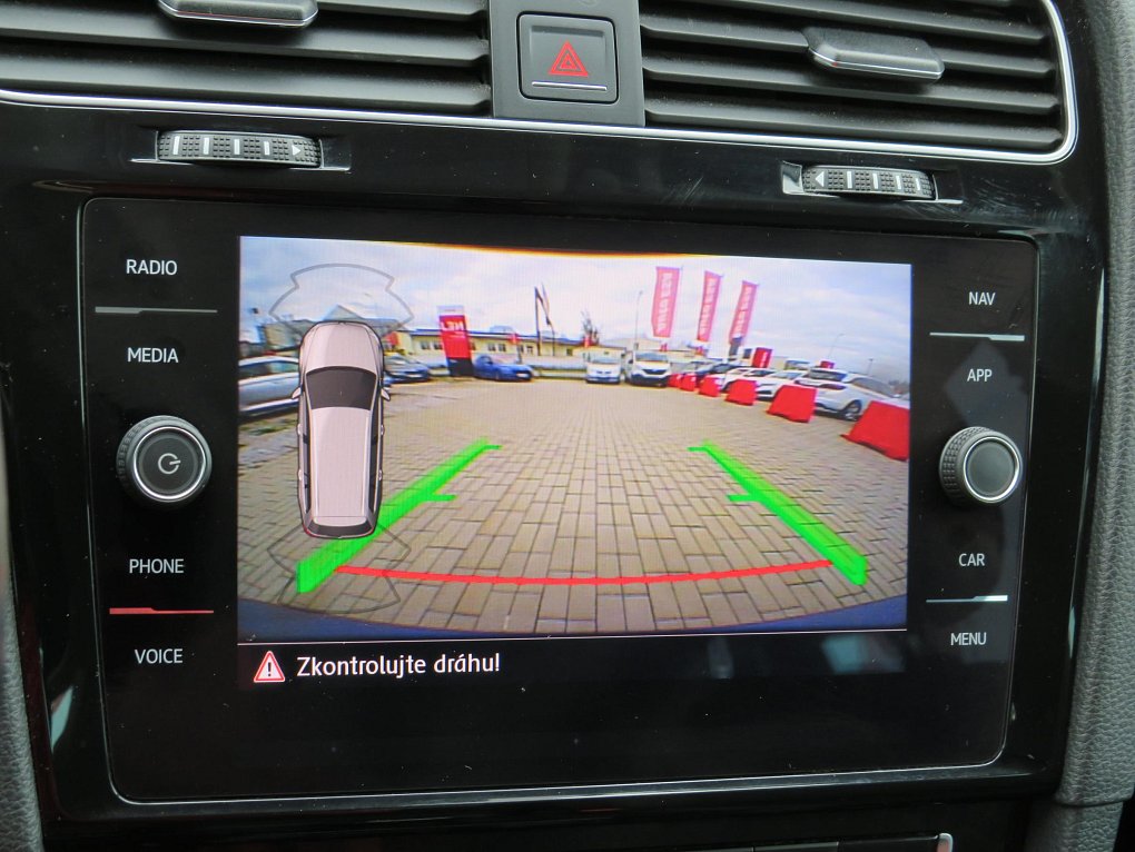 Volkswagen Golf 2.0TDi 