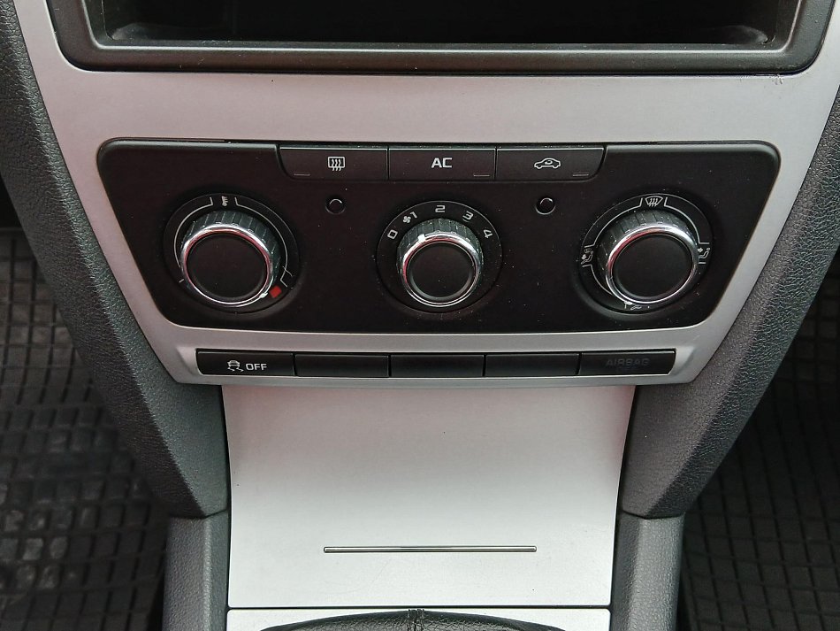 Škoda Octavia II 1.6TDi 