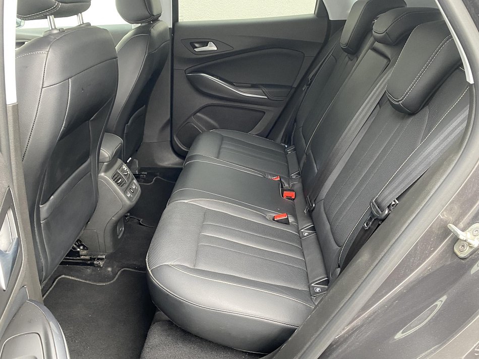 Opel Grandland X 1.2T Innovation