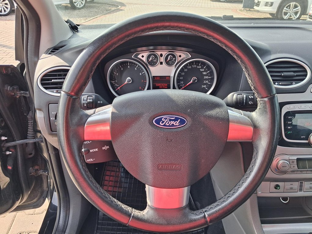 Ford Focus 1.6i 