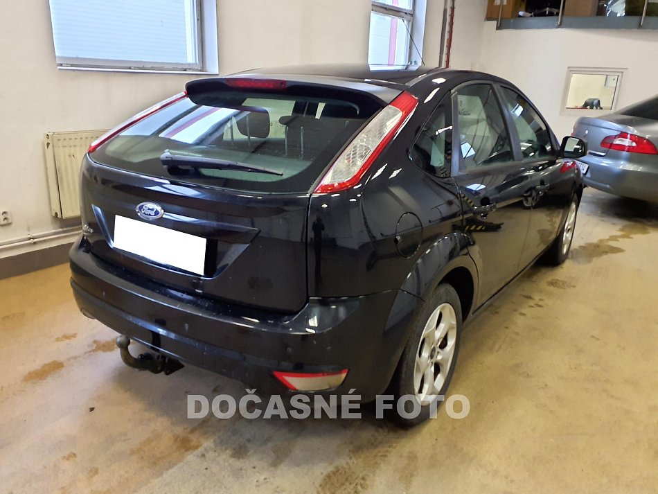 Ford Focus 1.6i 