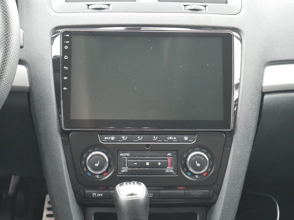 Škoda Octavia II 2.0TDi Elegance