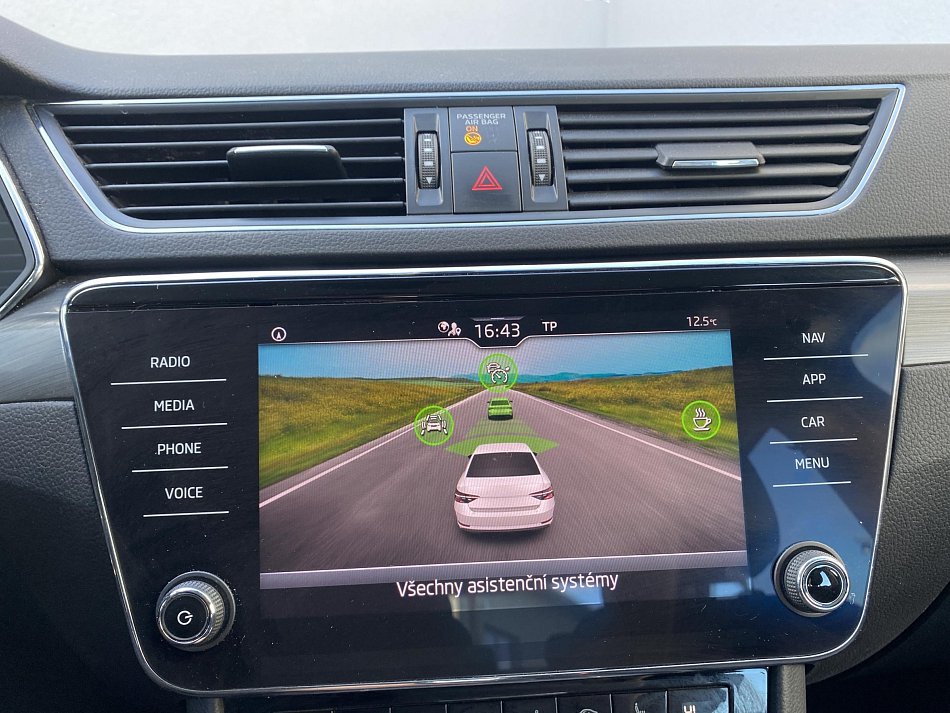 Škoda Superb III 2.0TDI Style 4X4