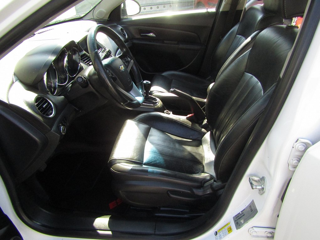 Chevrolet Cruze 1.4i 