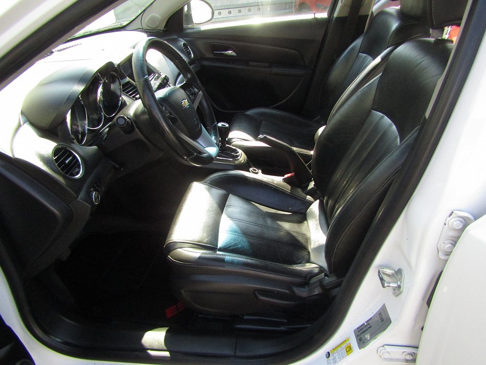 Chevrolet Cruze 1.4i 