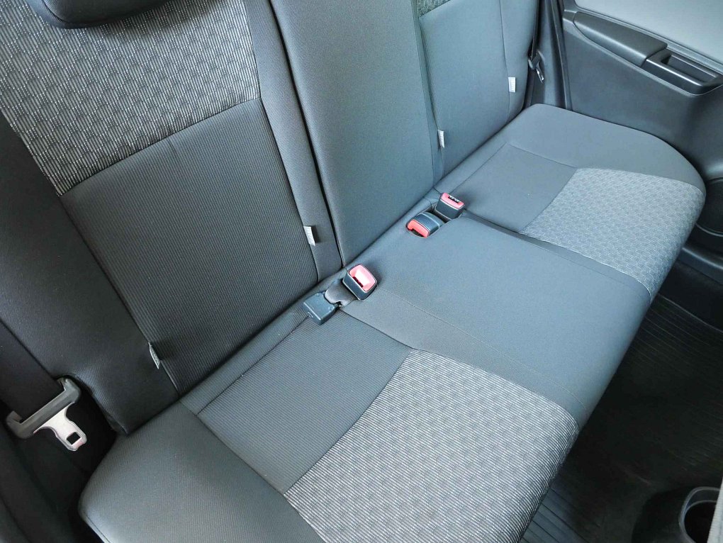 Toyota Yaris 1.3i 
