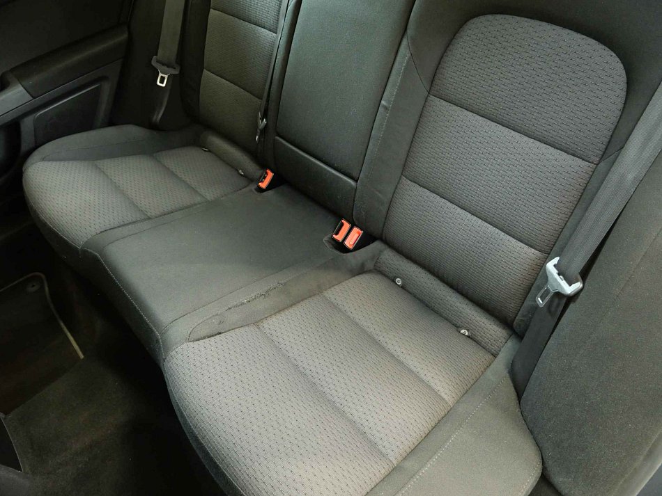 Škoda Superb II 2.0 TDi 