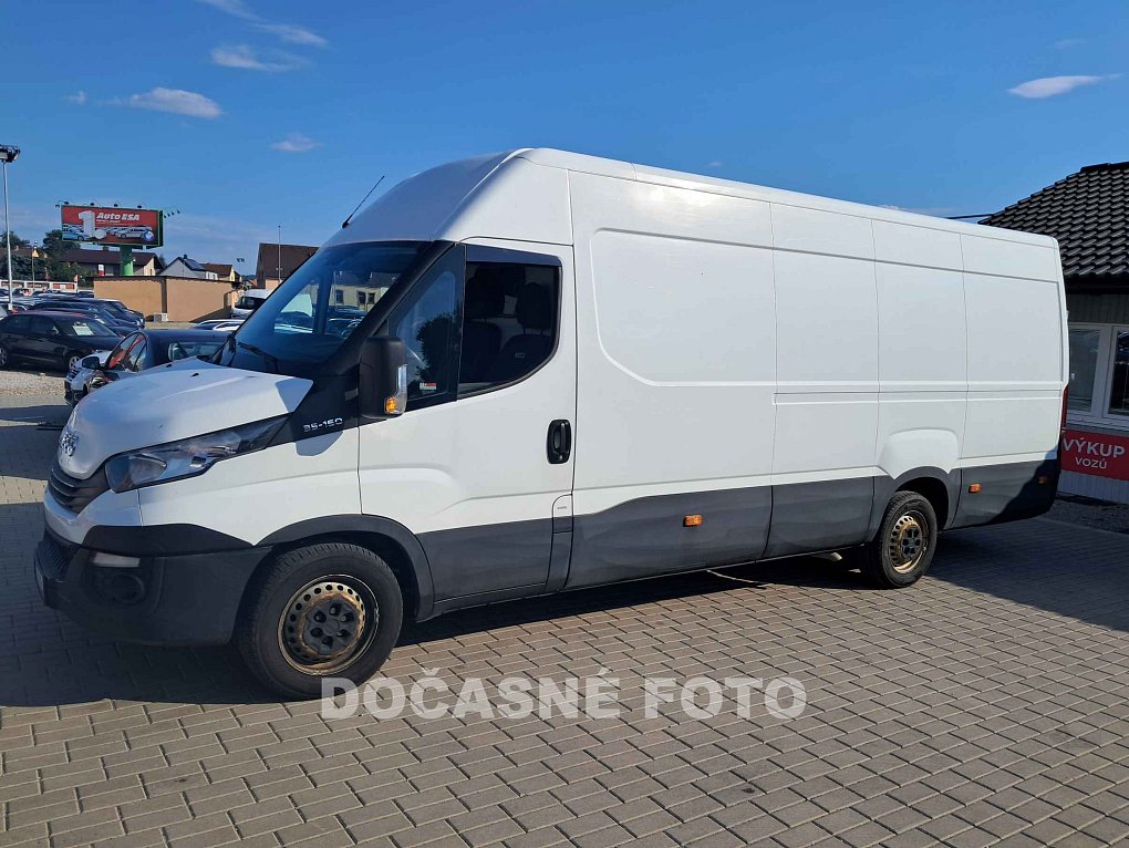 Iveco Daily 2.3D 