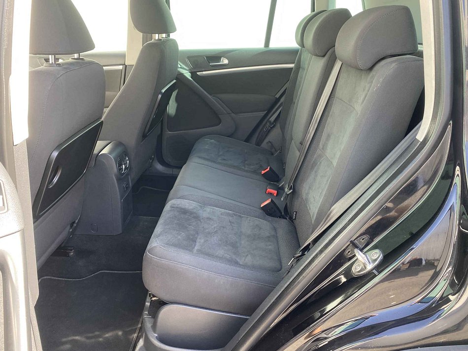 Volkswagen Tiguan 2.0 TDi 