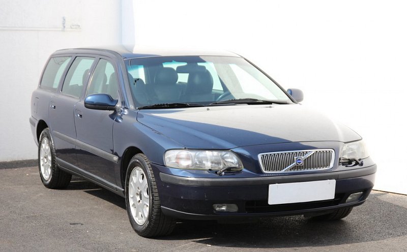 Volvo V70 2.4 D Momentum