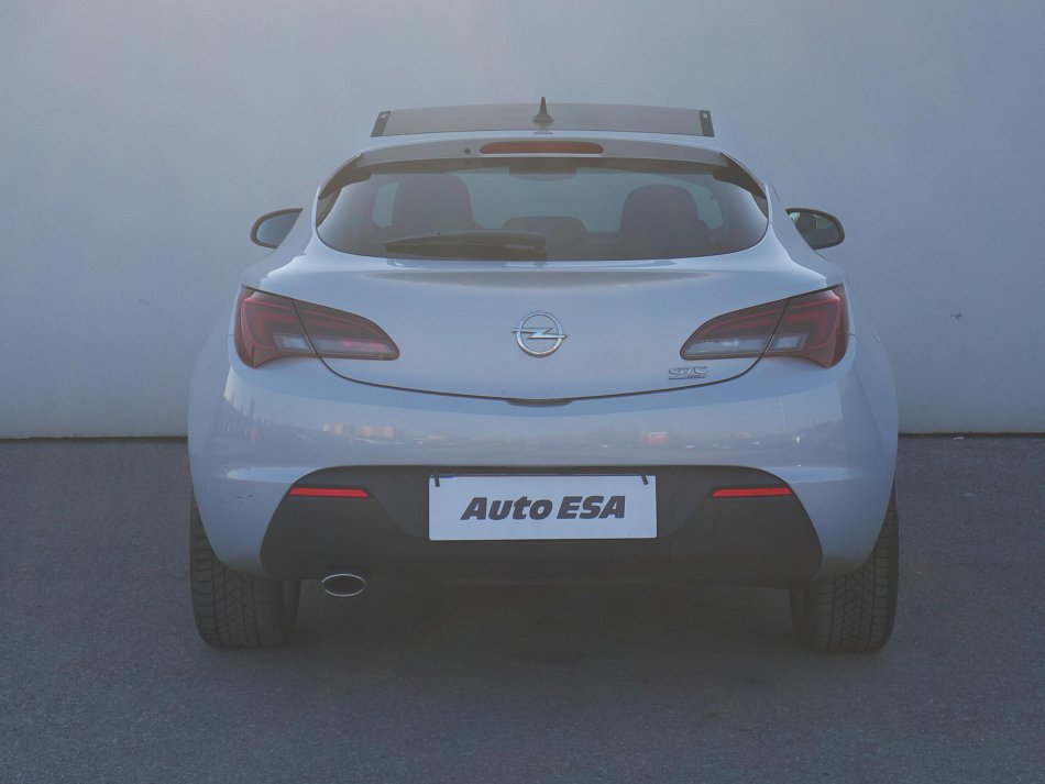 Opel Astra 1.6 T 
