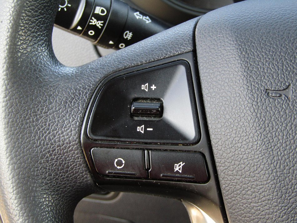 Kia Rio 1.4i Edition