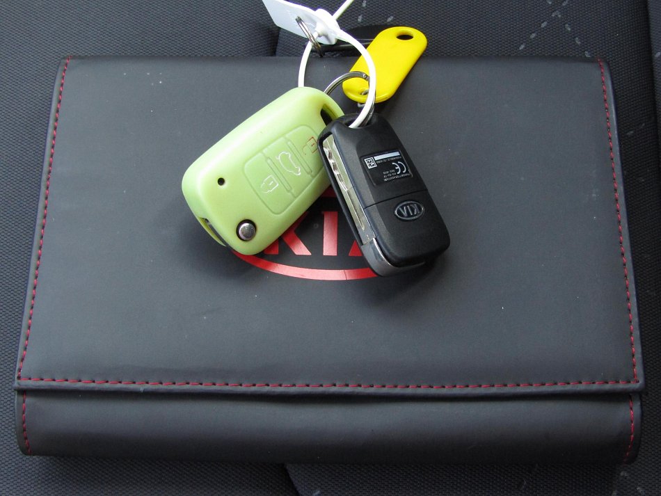 Kia Rio 1.4i Edition