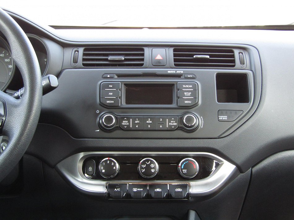 Kia Rio 1.4i Edition