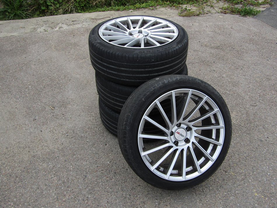 Volkswagen Passat 2.0 TDi Highline