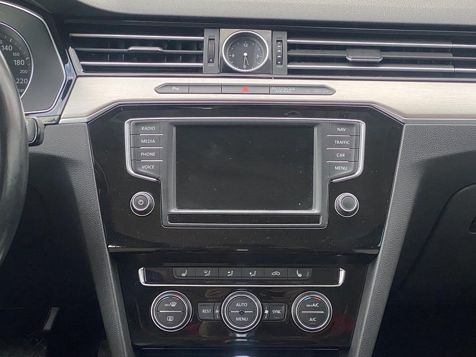 Volkswagen Passat 2.0 TDi Highline