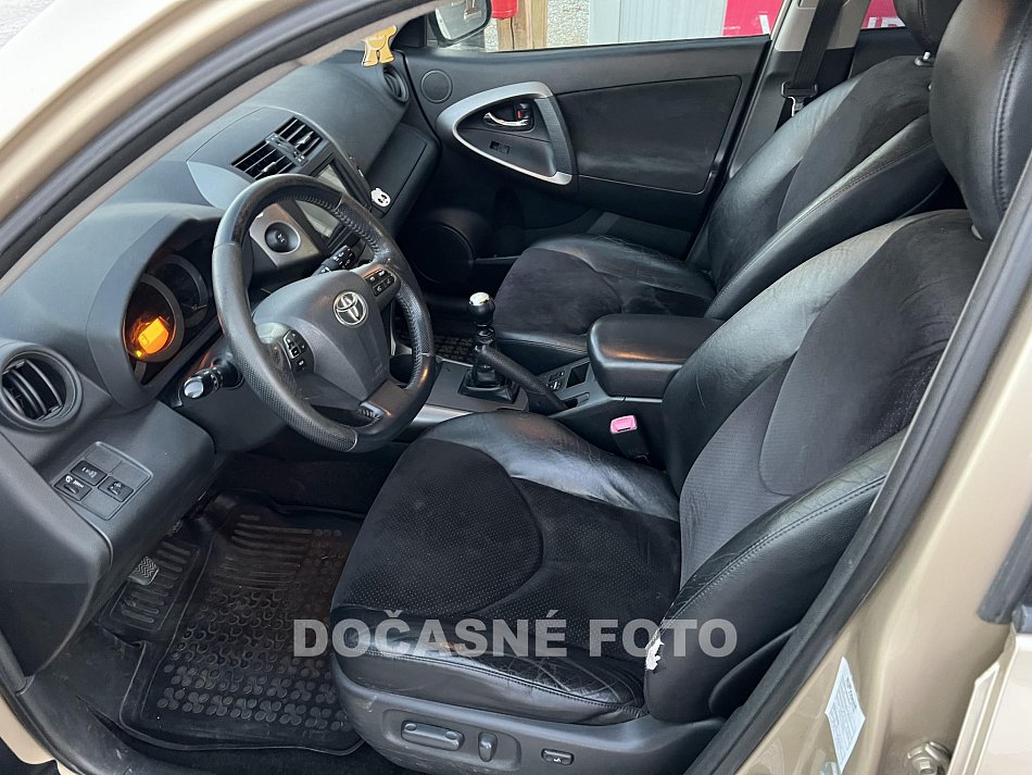 Toyota RAV4 2.2 D4D 