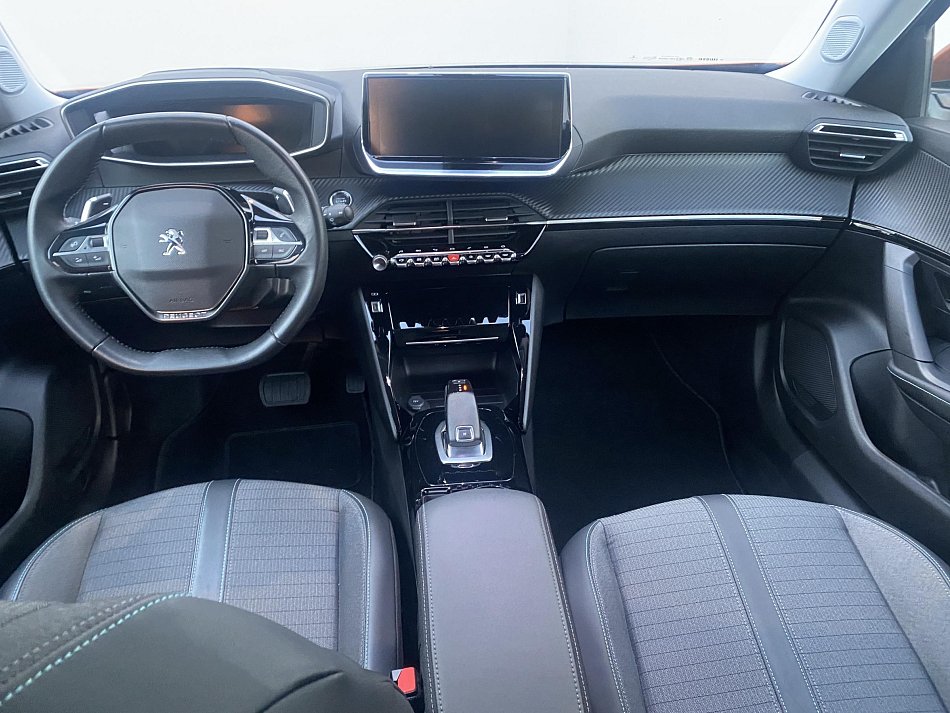 Peugeot 2008 1.2PT Allure