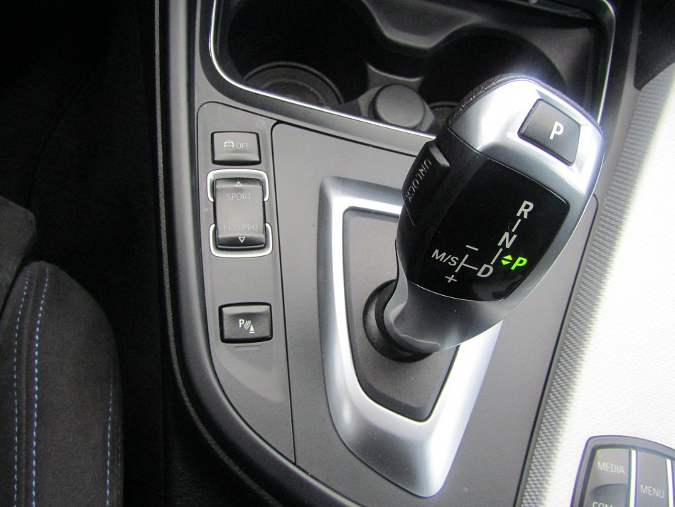 BMW Řada 3 2.0d  320d xDrive