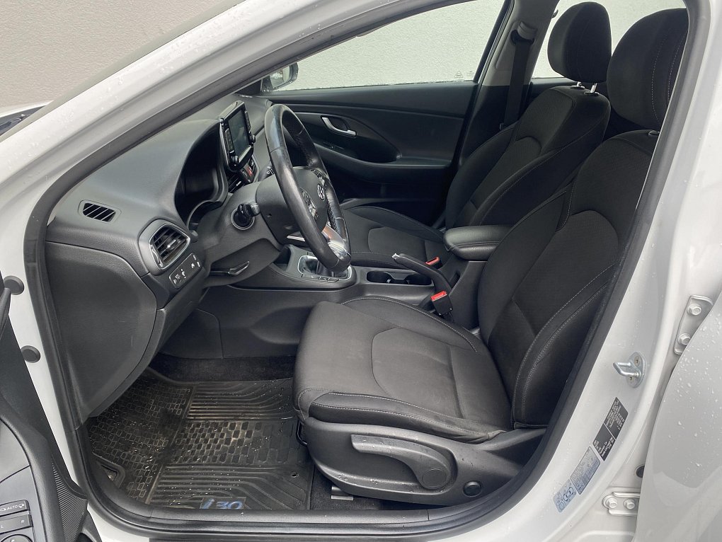 Hyundai I30 1.6 CRDI 