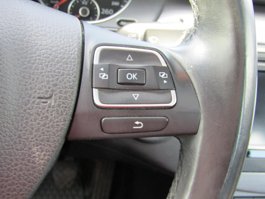 Volkswagen Passat 2.0TDi 