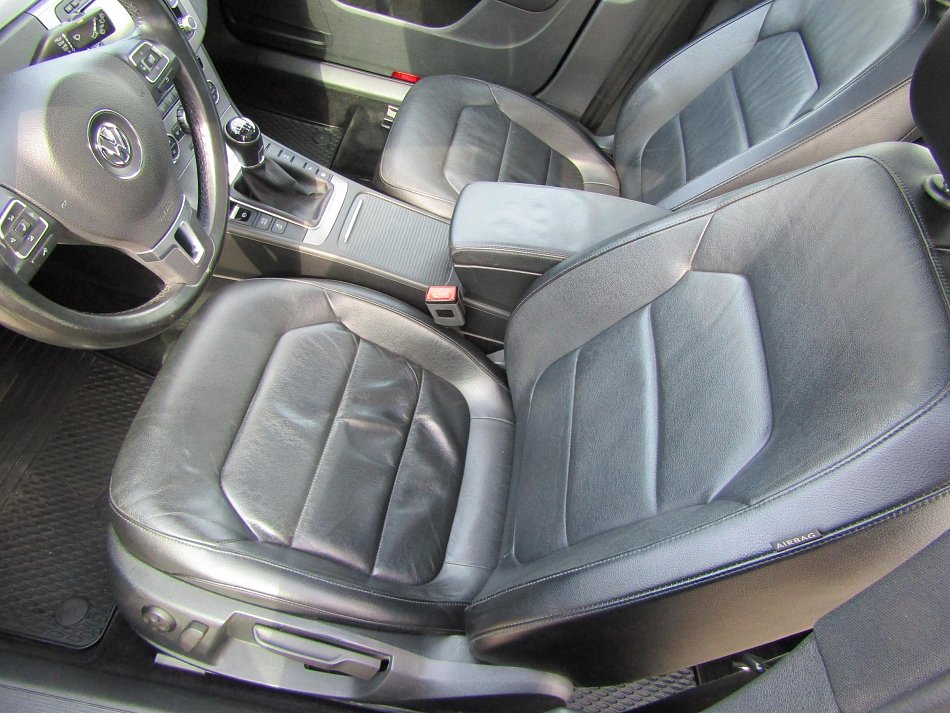 Volkswagen Passat 2.0TDi 