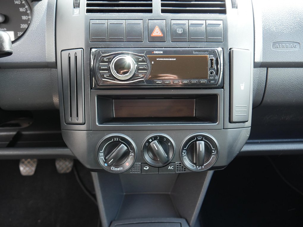 Volkswagen Polo 1.4 i 