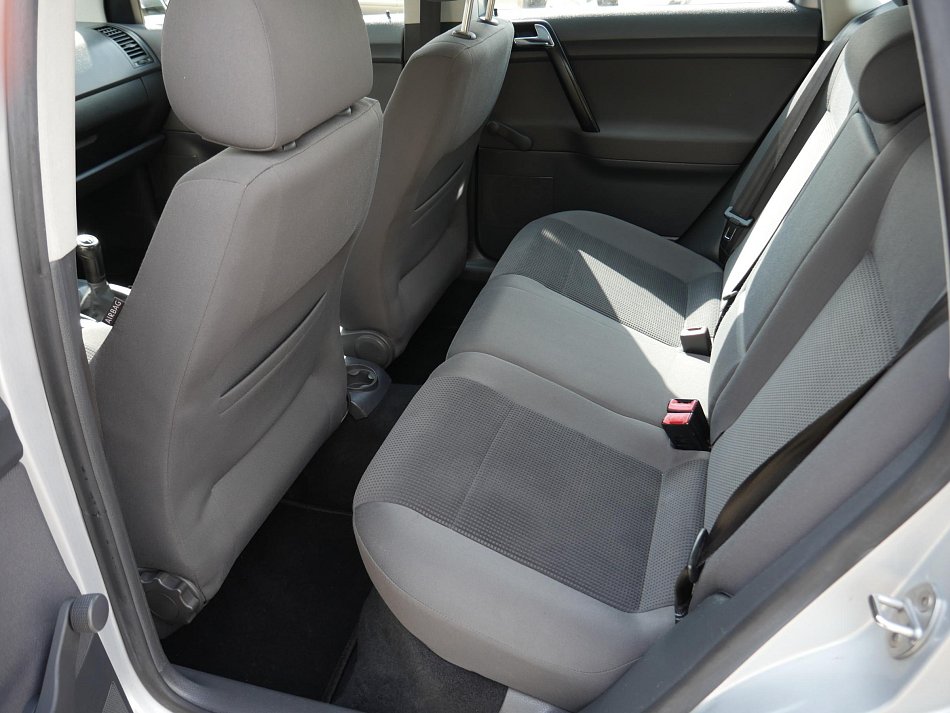 Volkswagen Polo 1.4 i 