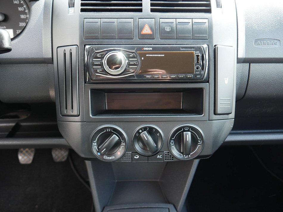 Volkswagen Polo 1.4 i 