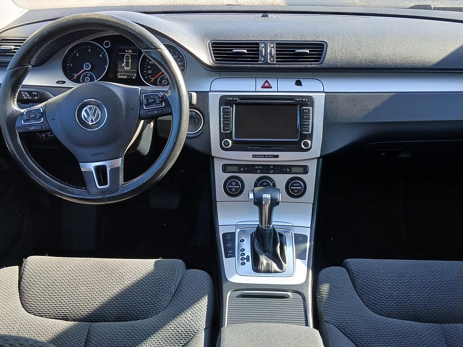 Volkswagen Passat 2.0 TDi 