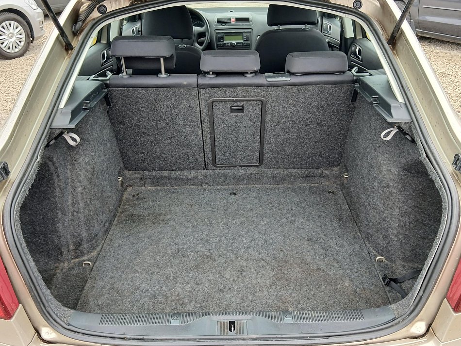 Škoda Octavia II 1.6 FSi 