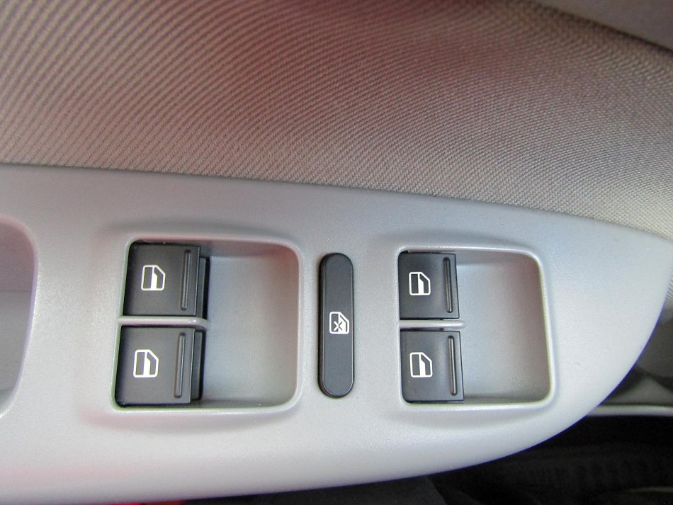 Škoda Octavia II 1.6 TDi 